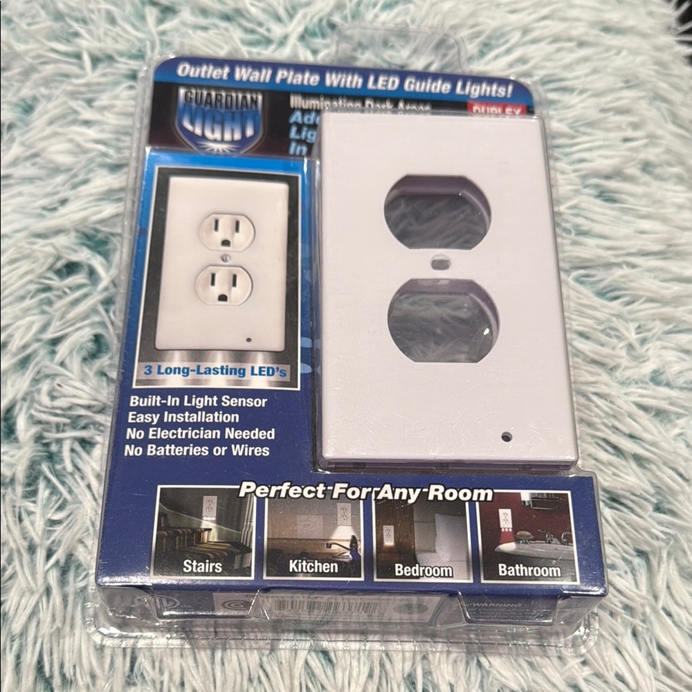 Guardian LED Outlet Wall Plate